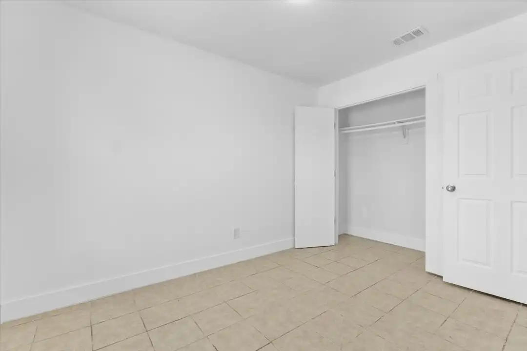 House in Balch Springs - View 2