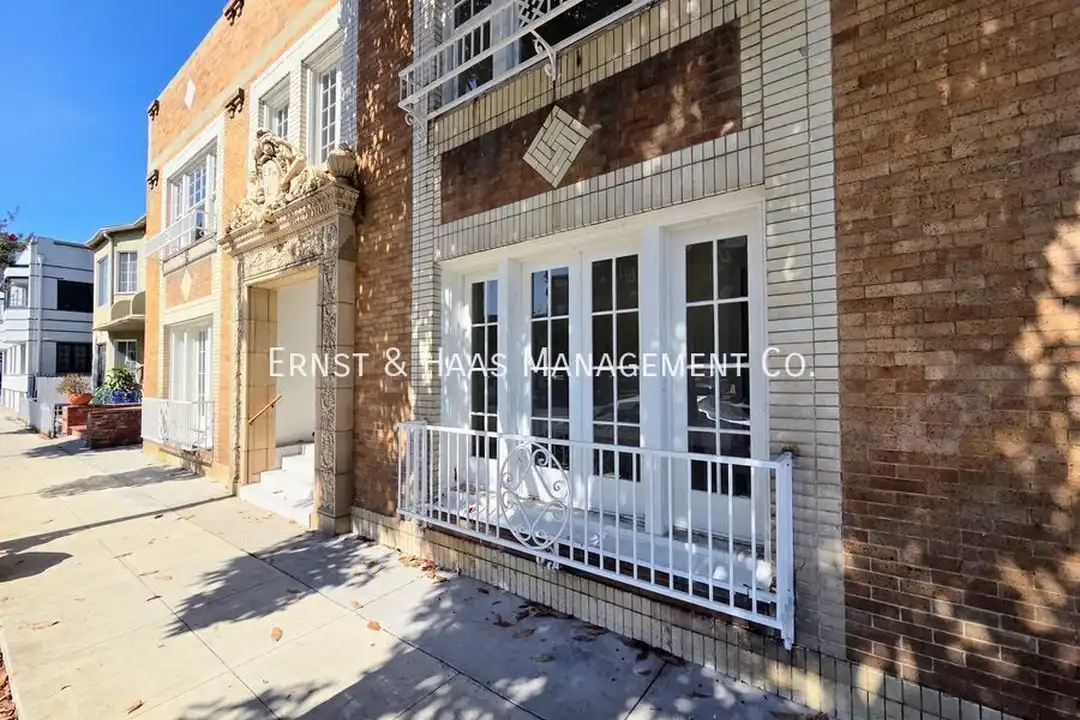 321 Chestnut Ave – photo 1