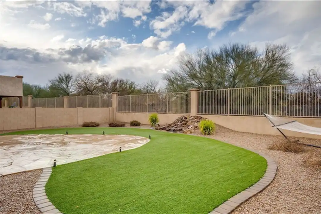 528 West Camino Curvitas – photo 1