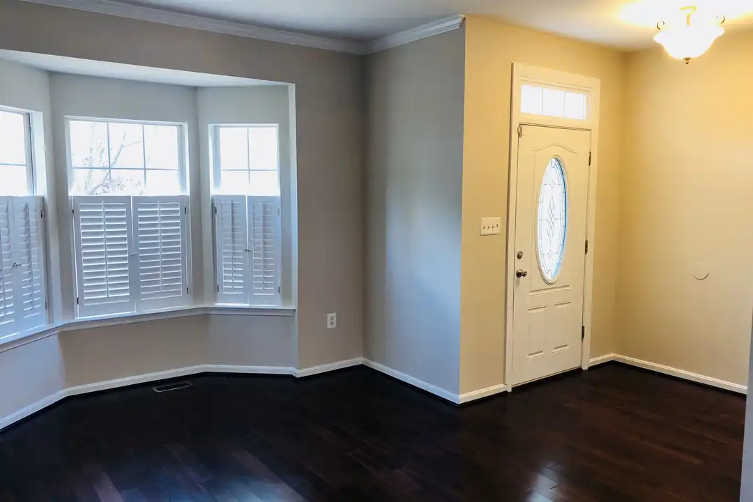 11 Catherine Ln - View 6