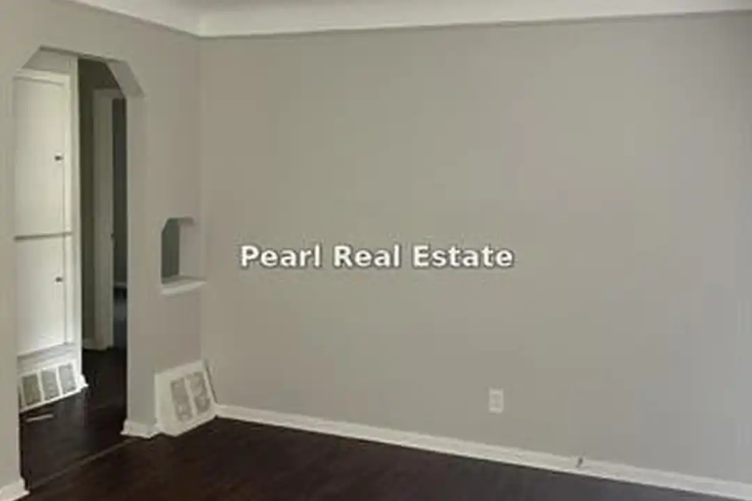 19928 Santa Barbara Dr - View 3