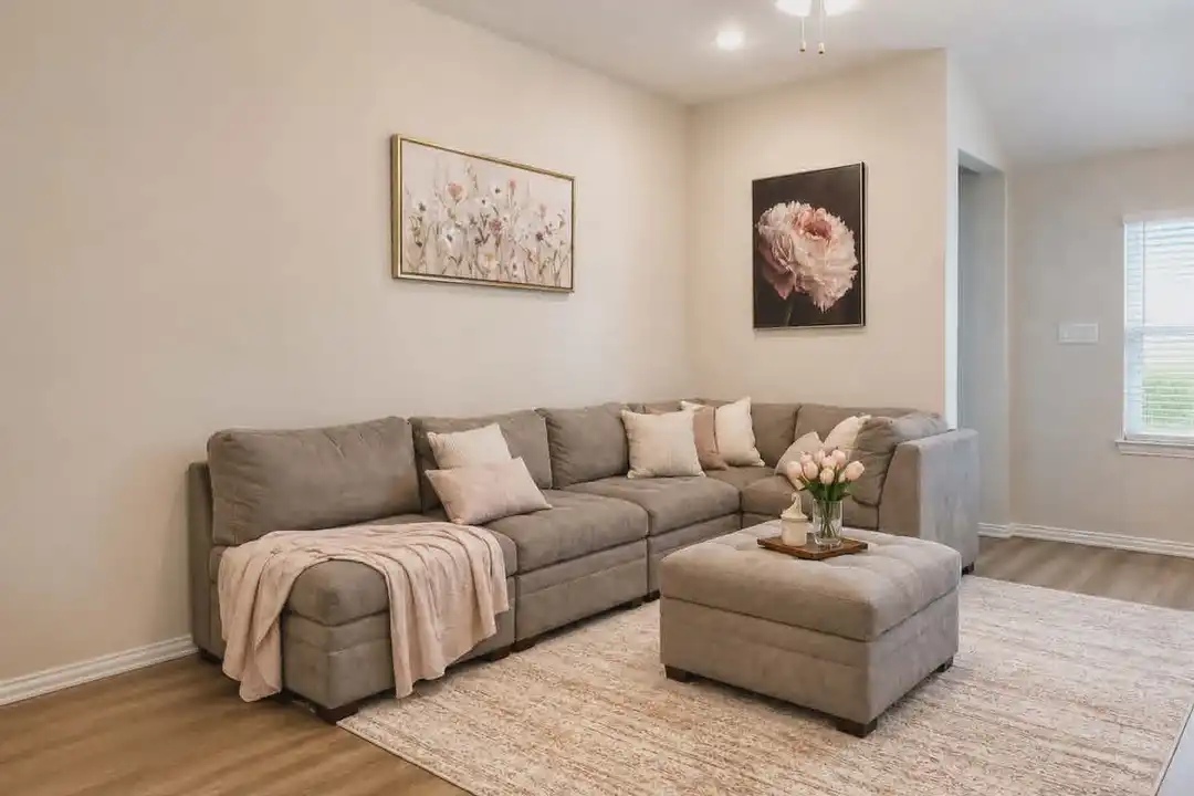 16603 Villa Del Luna Ln - View 4