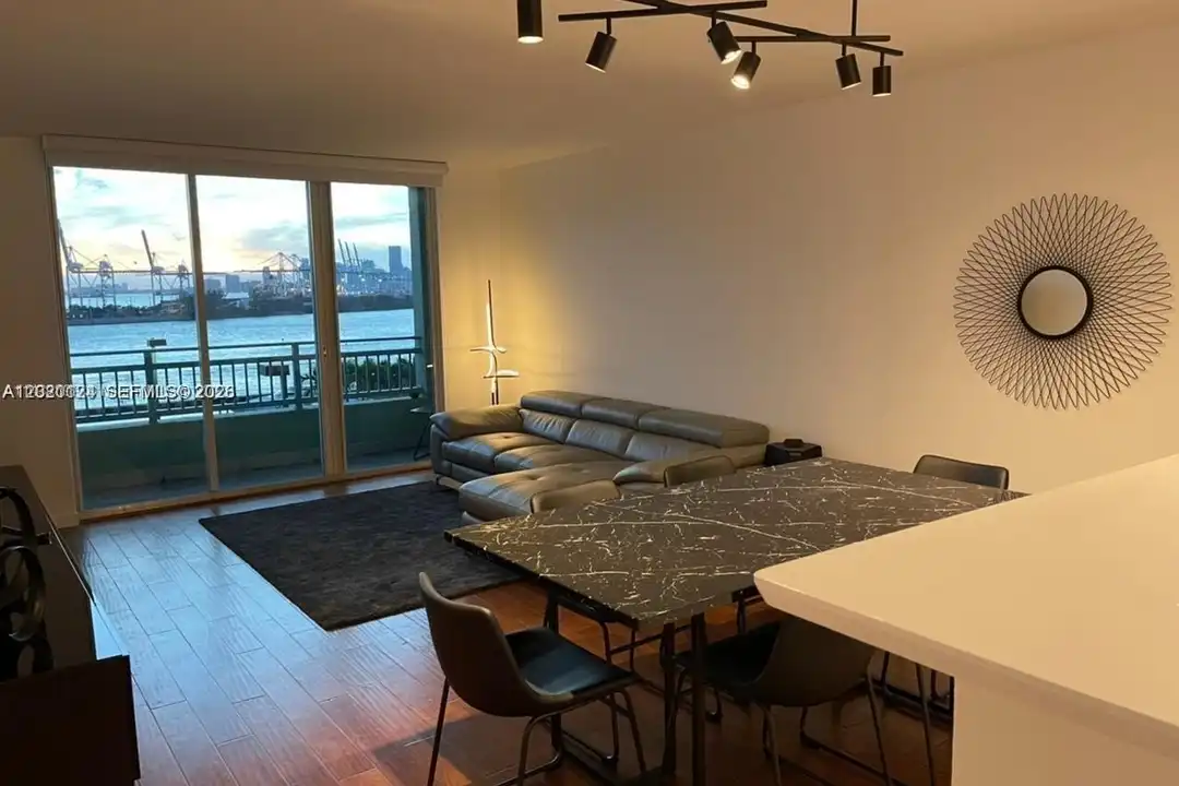 90 Alton Rd #908 - View 3