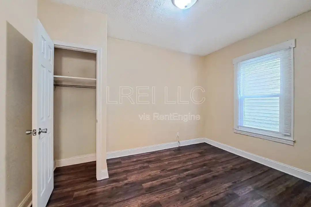 2751 Alford Ave unit 1 - View 6