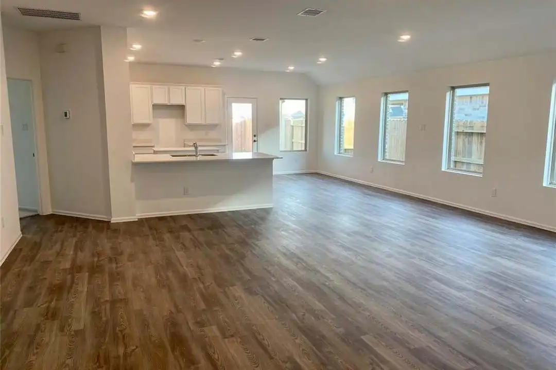 22215 Scarlino Dr - View 3