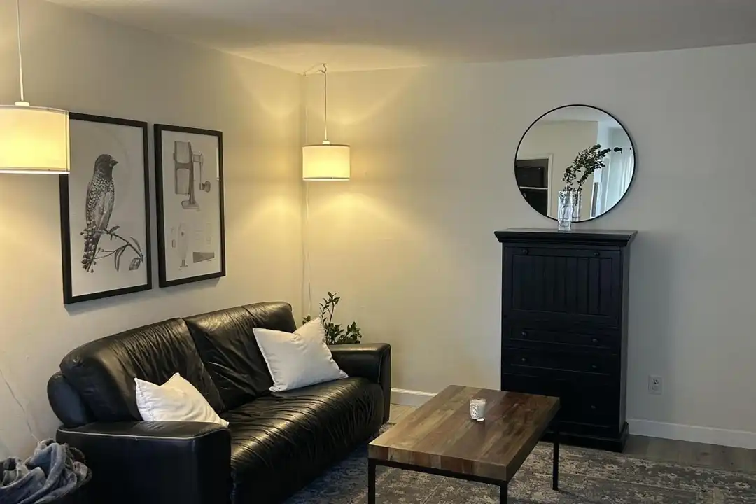 1790 Aleppo Ct - View 4