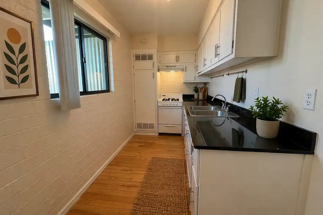 Broadway Village - View 4