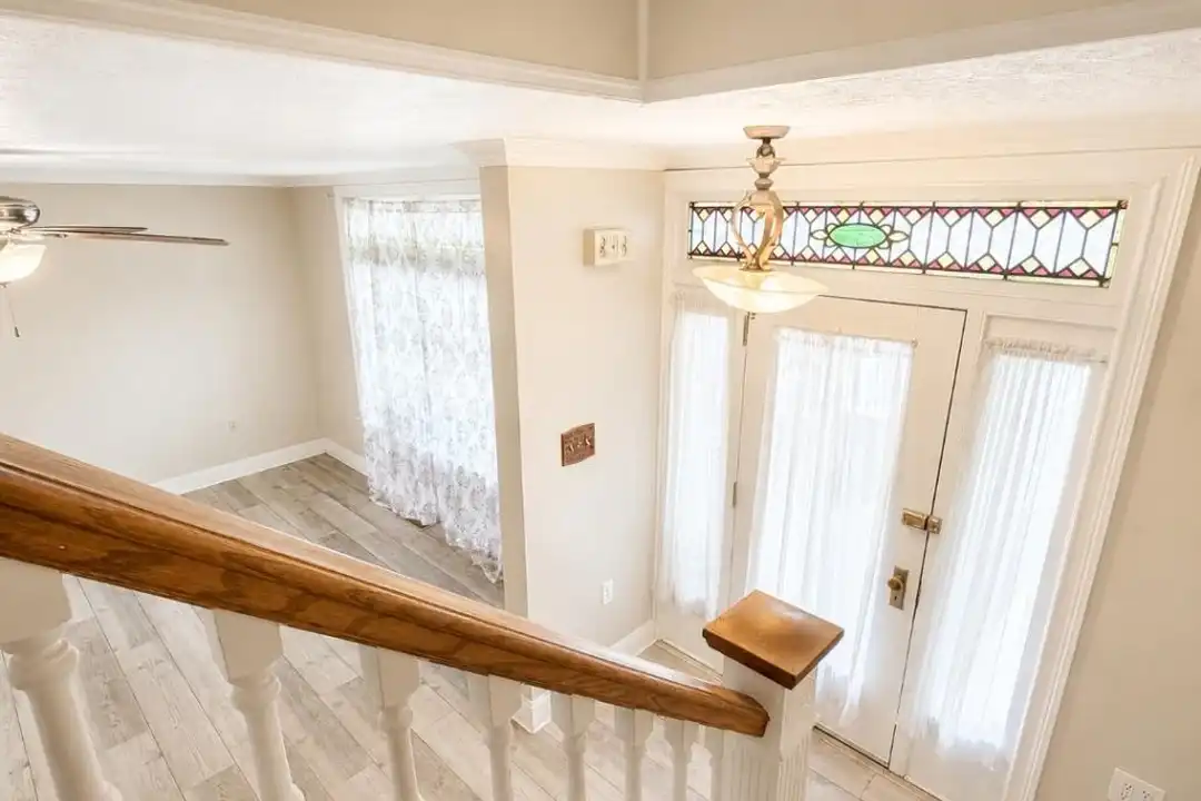 212 1st Ave - View 4