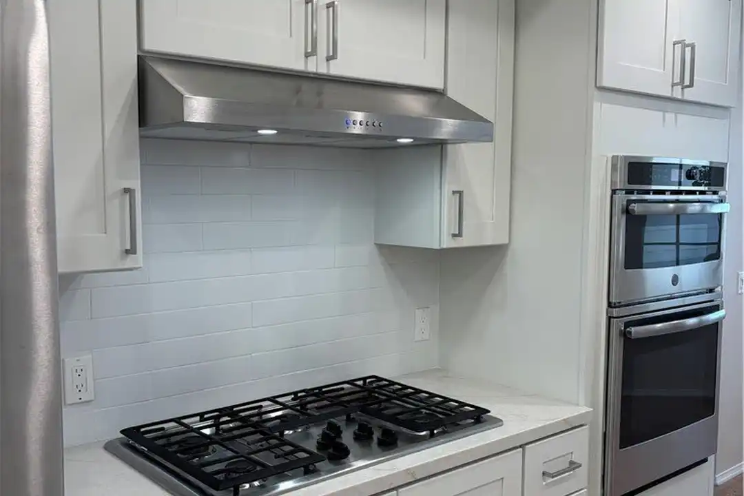 451 Medford Ct #102 - View 3