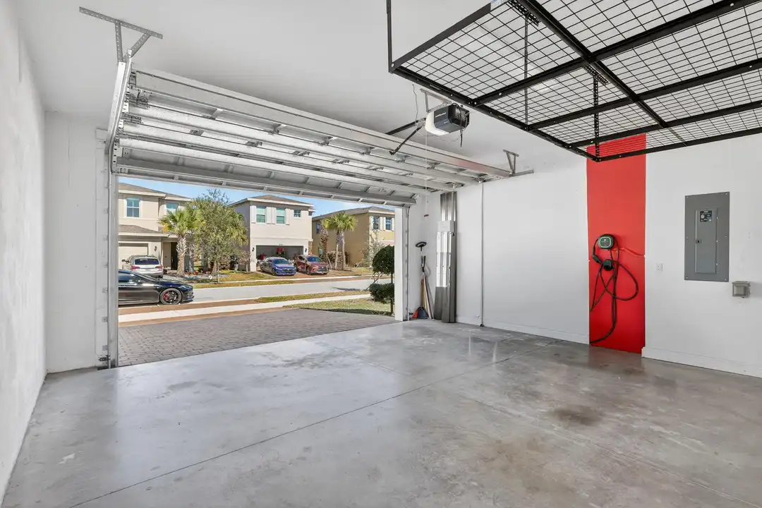 1609 NW Cataluna Cir - View 5