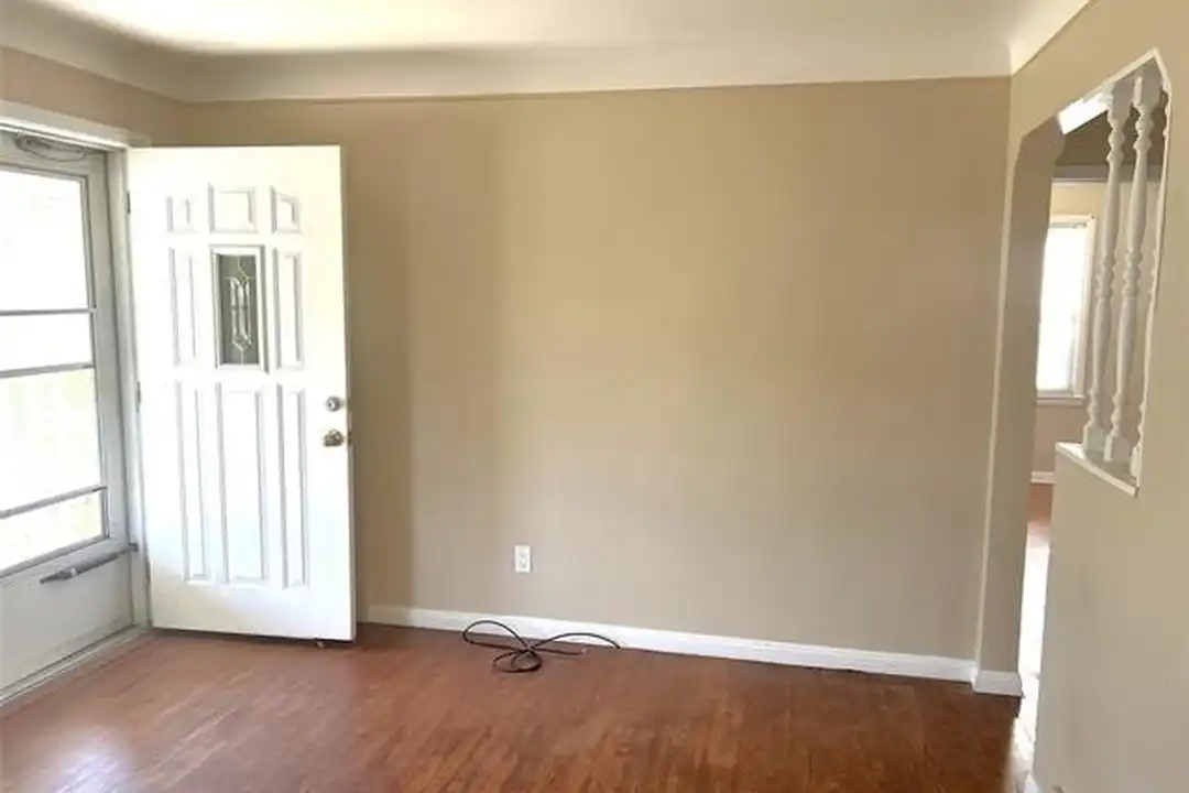 691 E Mapledale Ave - View 3