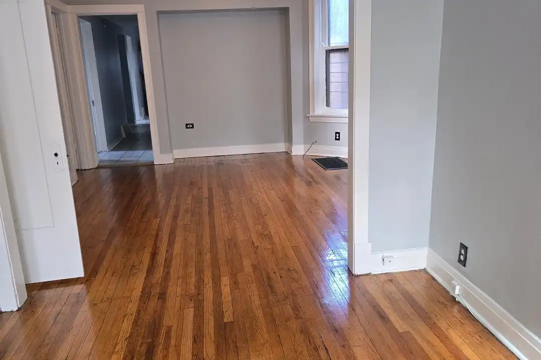 5519 S Throop St - View 5