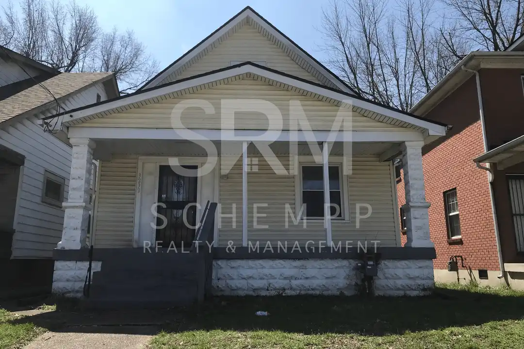 3232 W Muhammad Ali Blvd – photo 1
