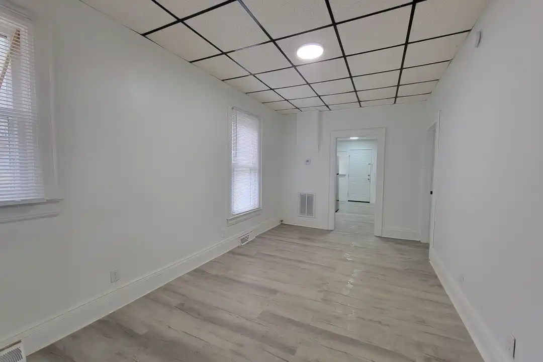 920 Hendrix Ave - View 6