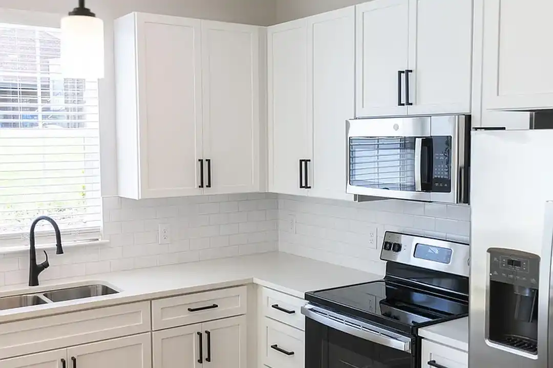 Landon Green Artisan Cottages - View 3