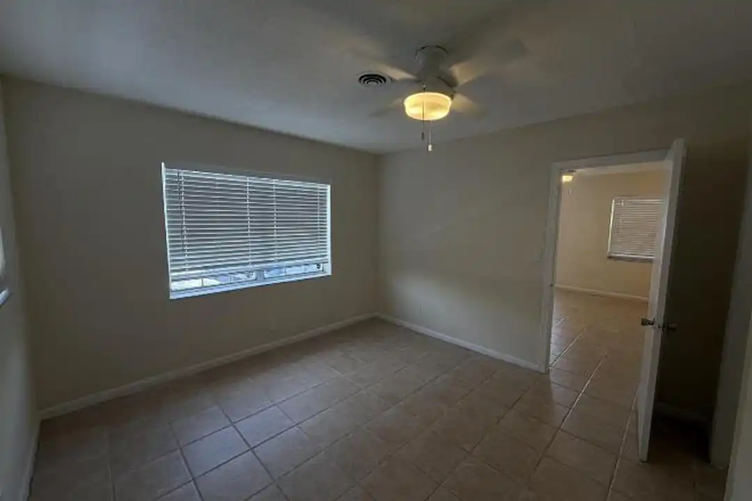 4540 Bougainvilla Dr - More