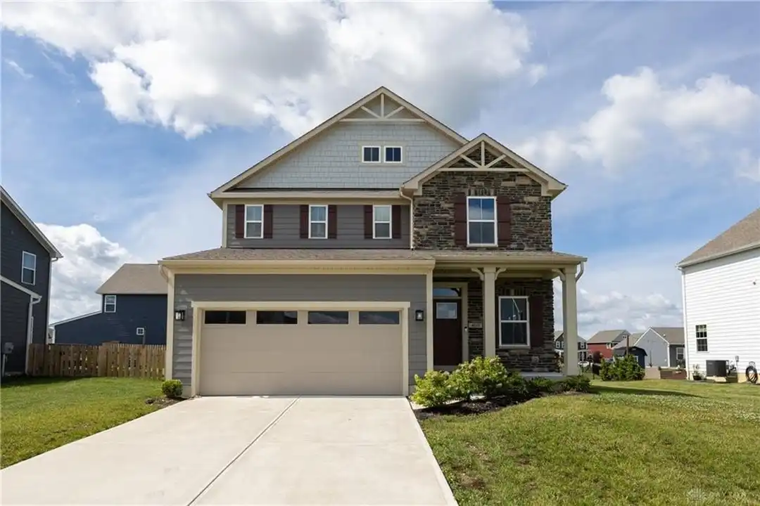 403 Sydney Dr – photo 1 of 40