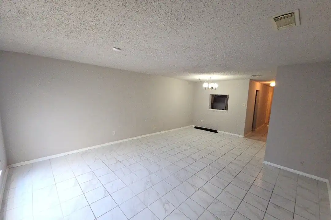 15625 Weldon Dr - View 4