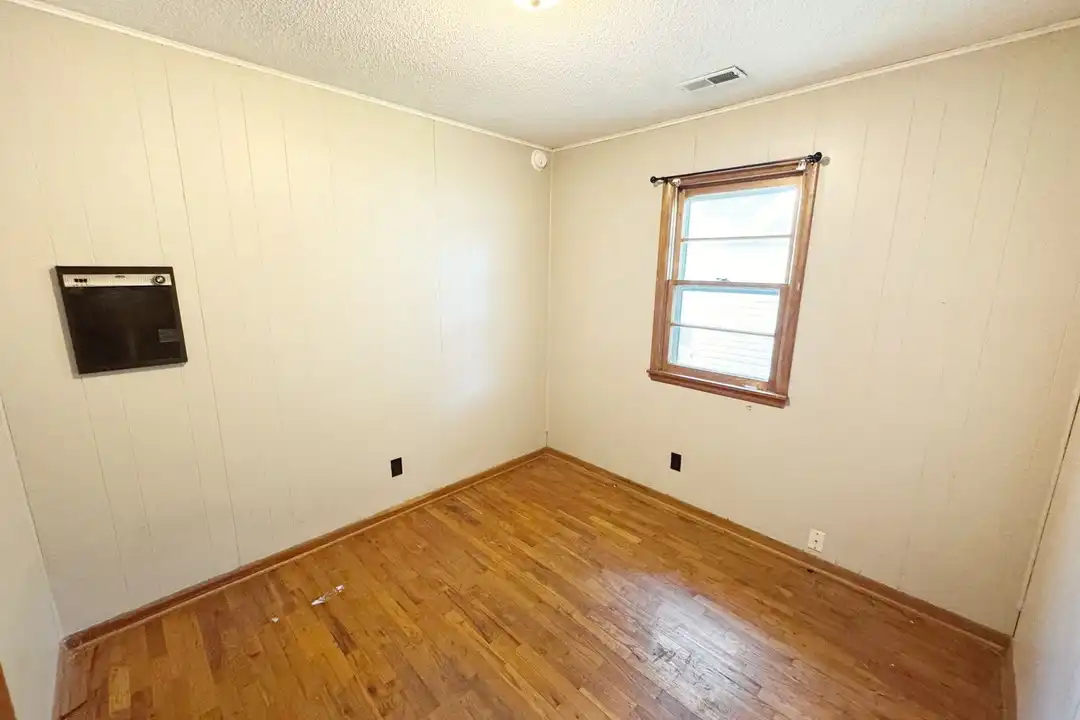 420 Jackson St unit A - View 6