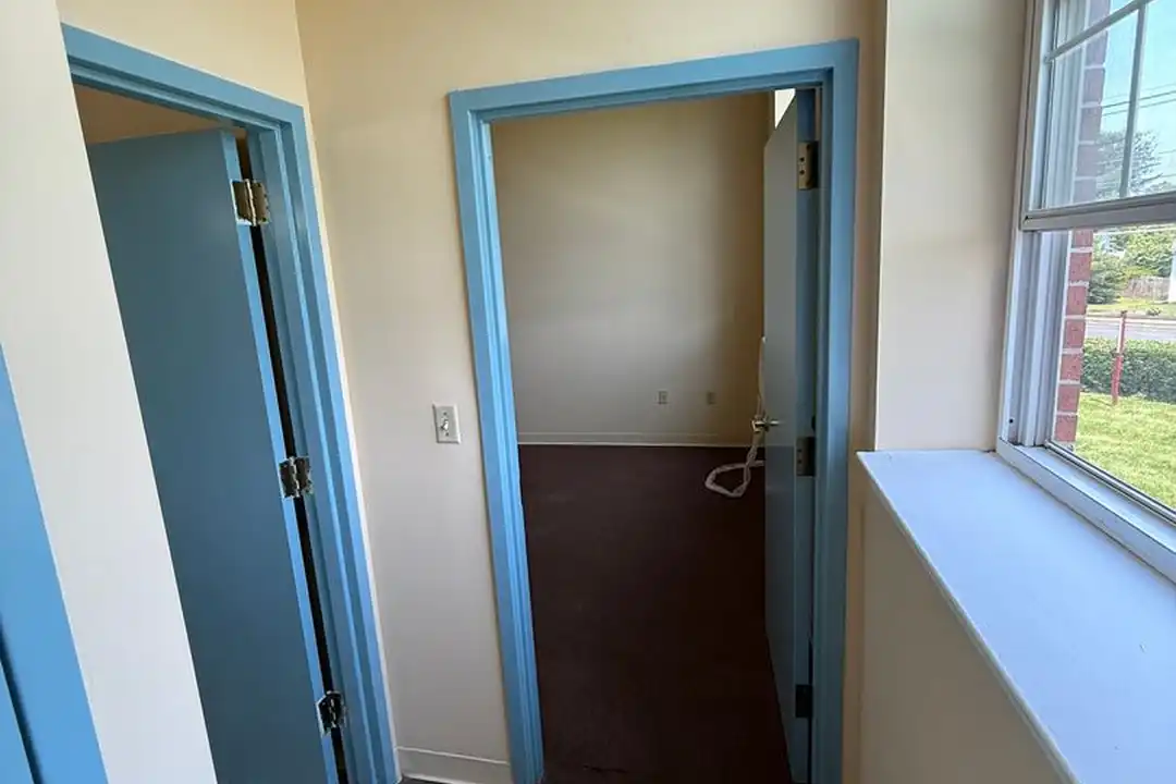 1001 Pennington Rd unit 1-2B - More