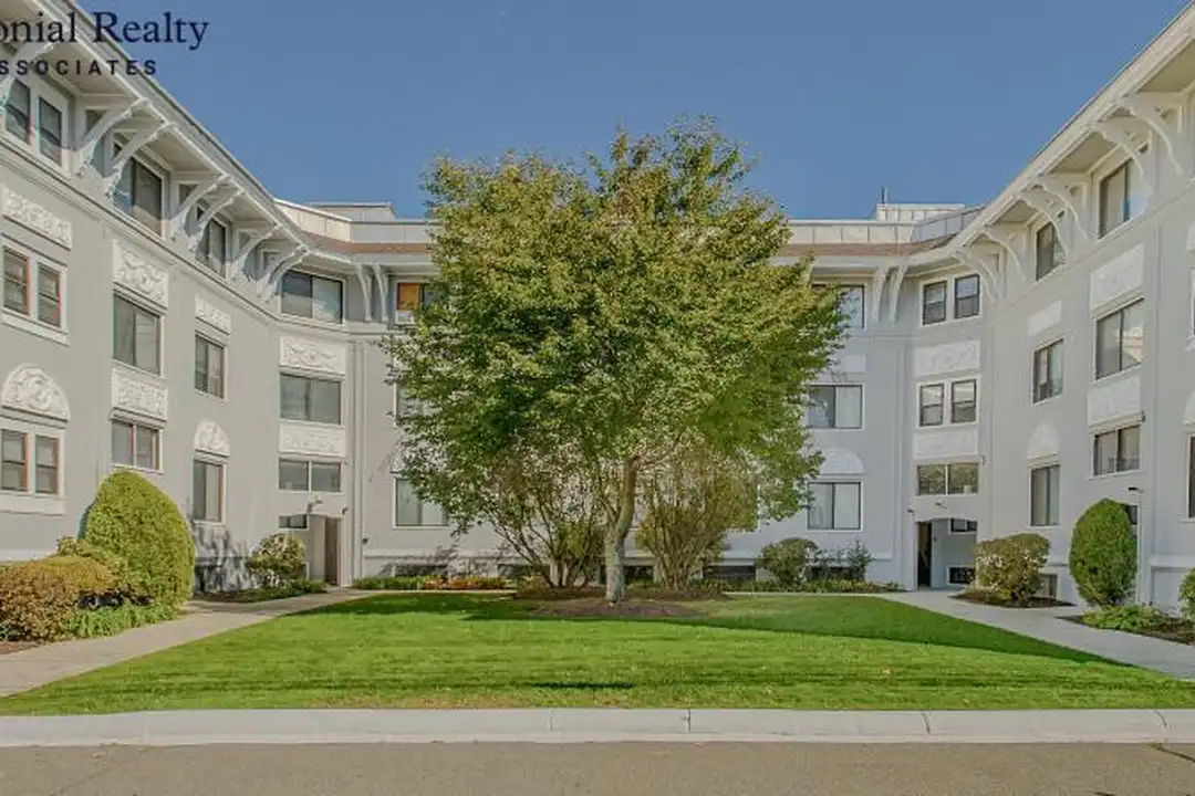 230 Walnut St - View 5