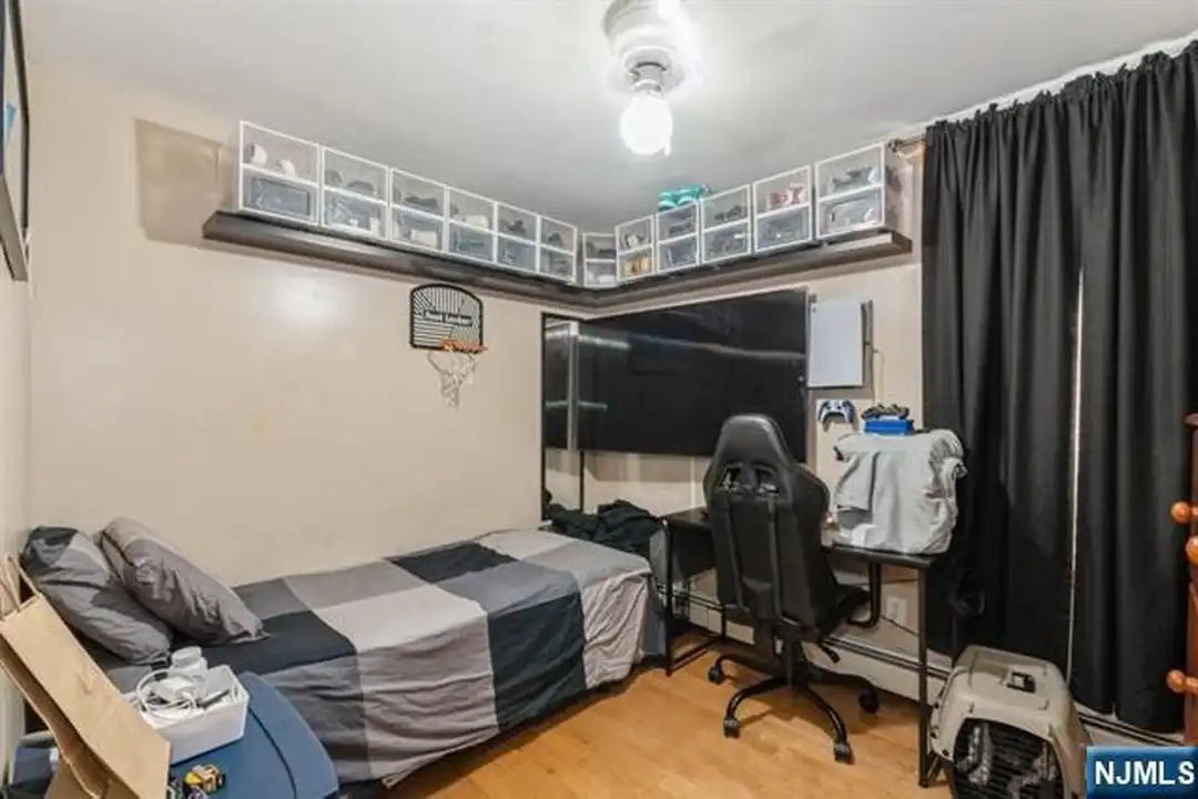 1012 Paterson Plank Rd - More