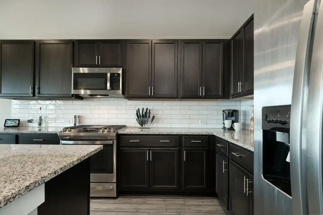 229 Finstown St unit 0 - View 6