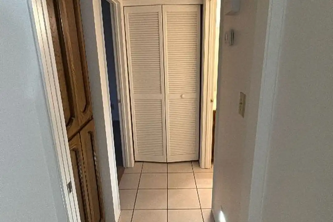 12801 N 113th Ave unit Apt #2 - More