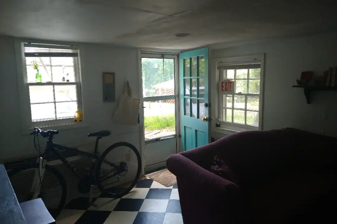 1222B Hillview Rd - View 3