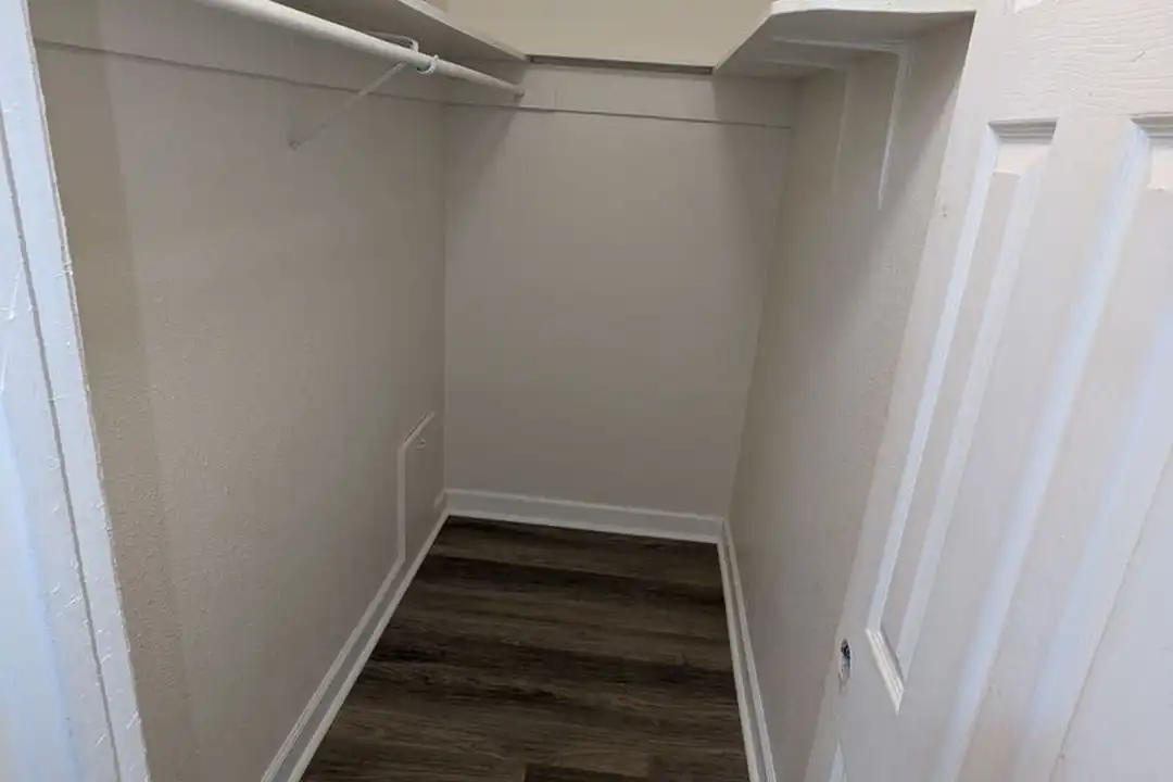 726 N 3rd St - View 3