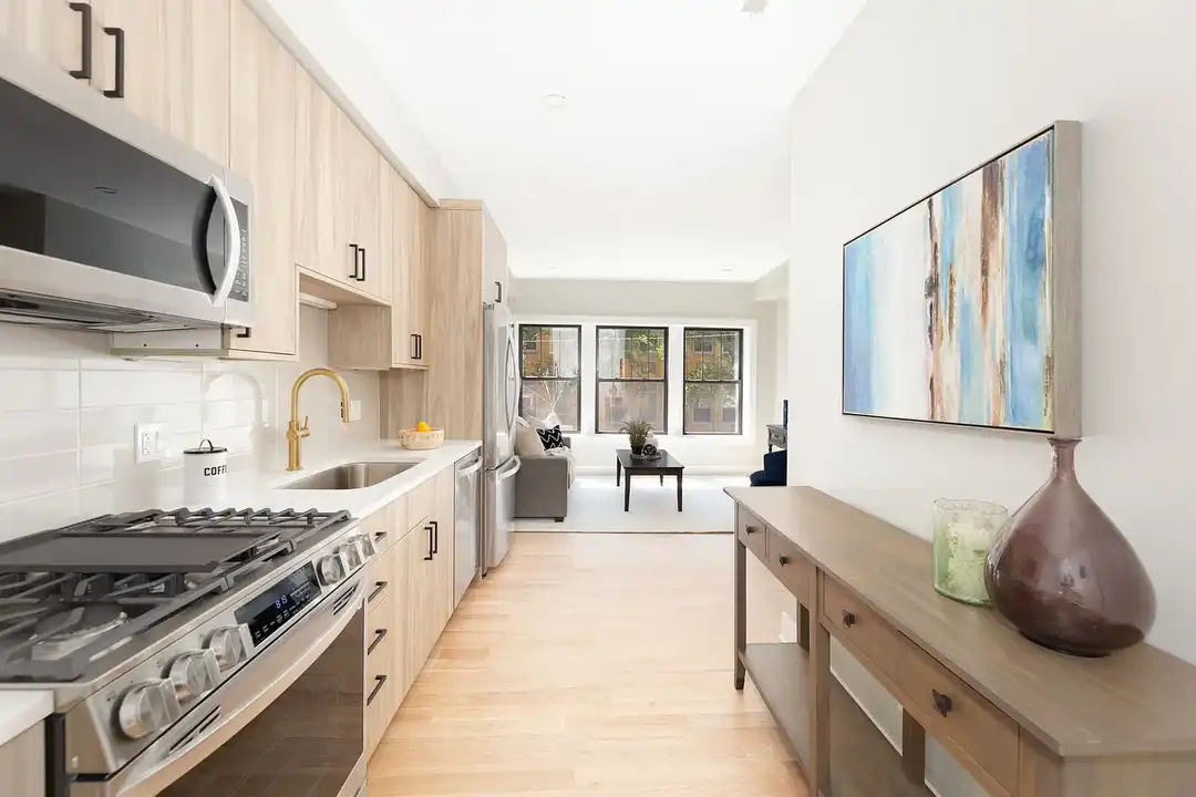 2455-57 W. Logan / 2535-41 N. Campbell - View 4