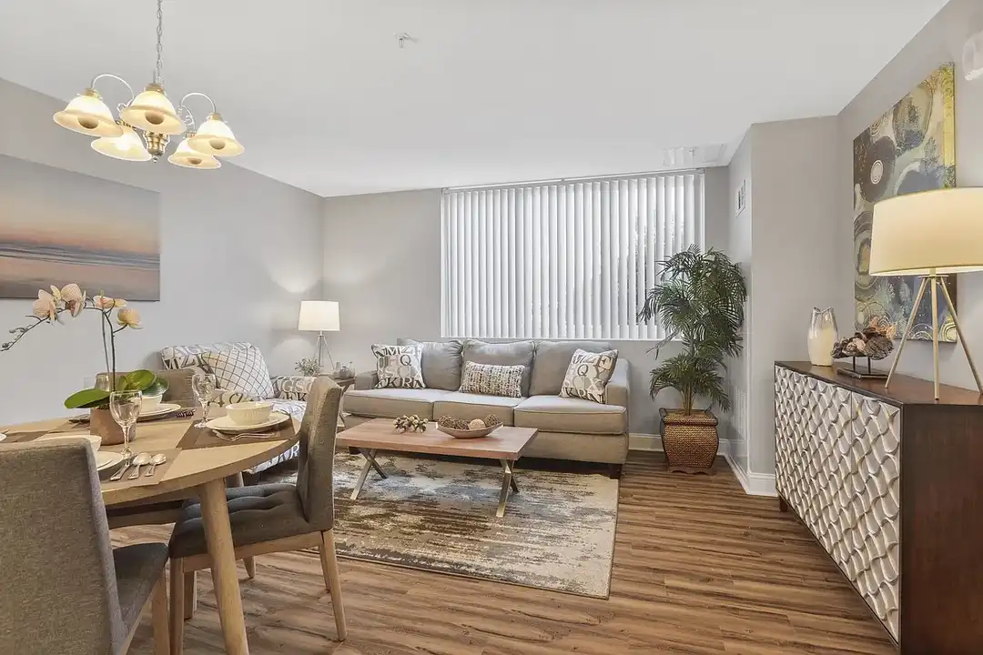The Phoenix Apartments – photo 1 of 33
