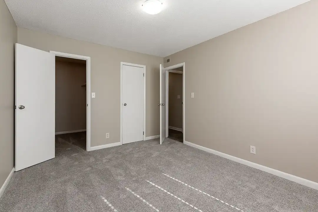 Northwoods Apartments - More