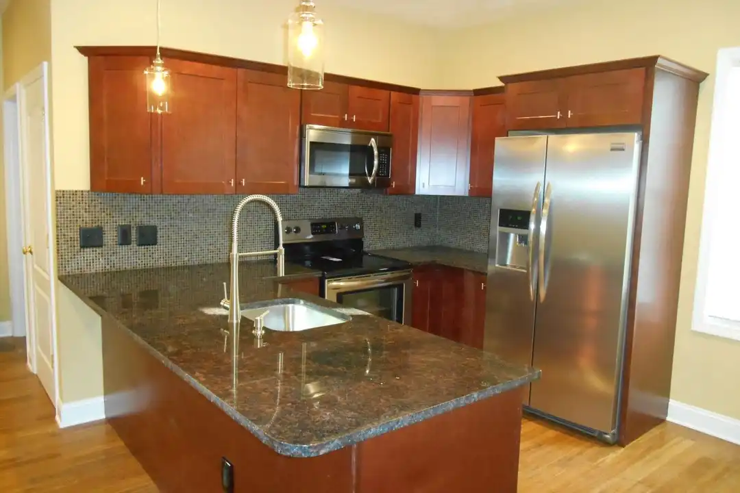 100 Knight St unit Unit #1 - View 6