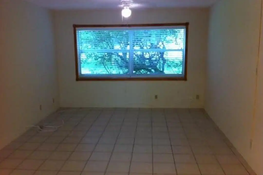 4165 SW 67th Ave #107B - View 3