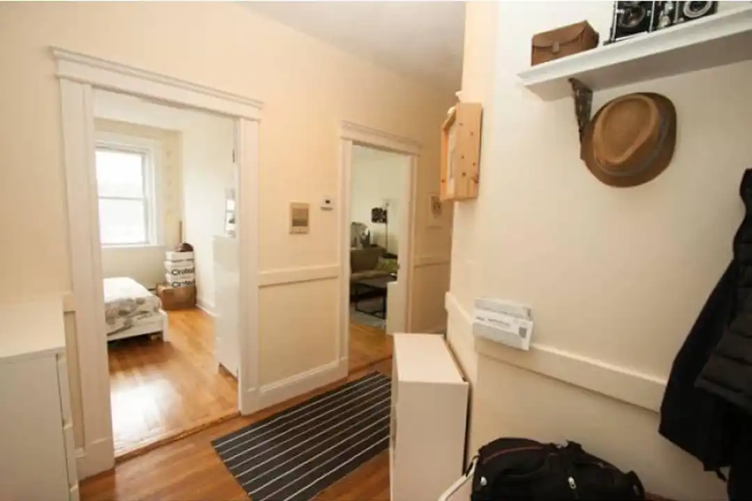 1840 Commonwealth Ave unit 1840 - More