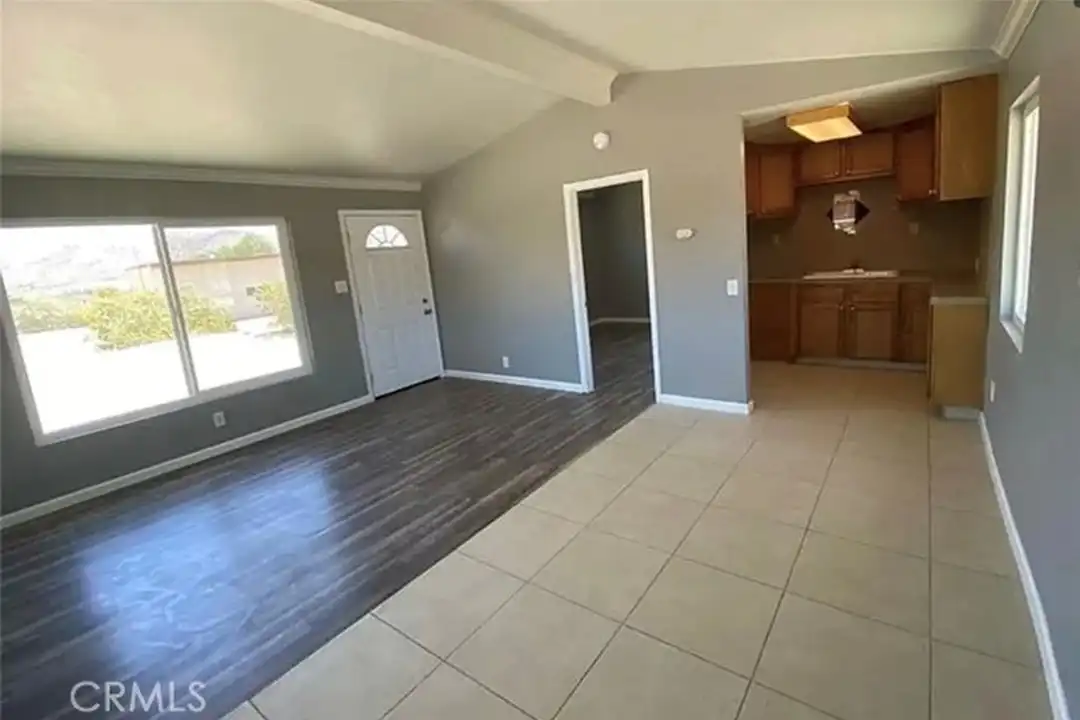 9495 Bella Vista Dr - View 4