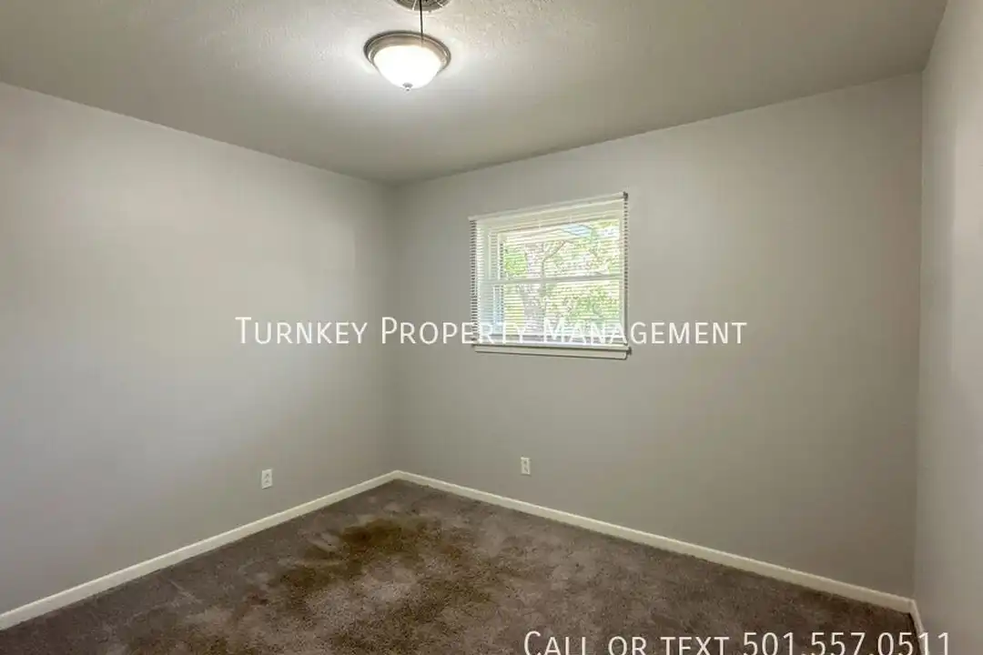 5315 Chandler St - More