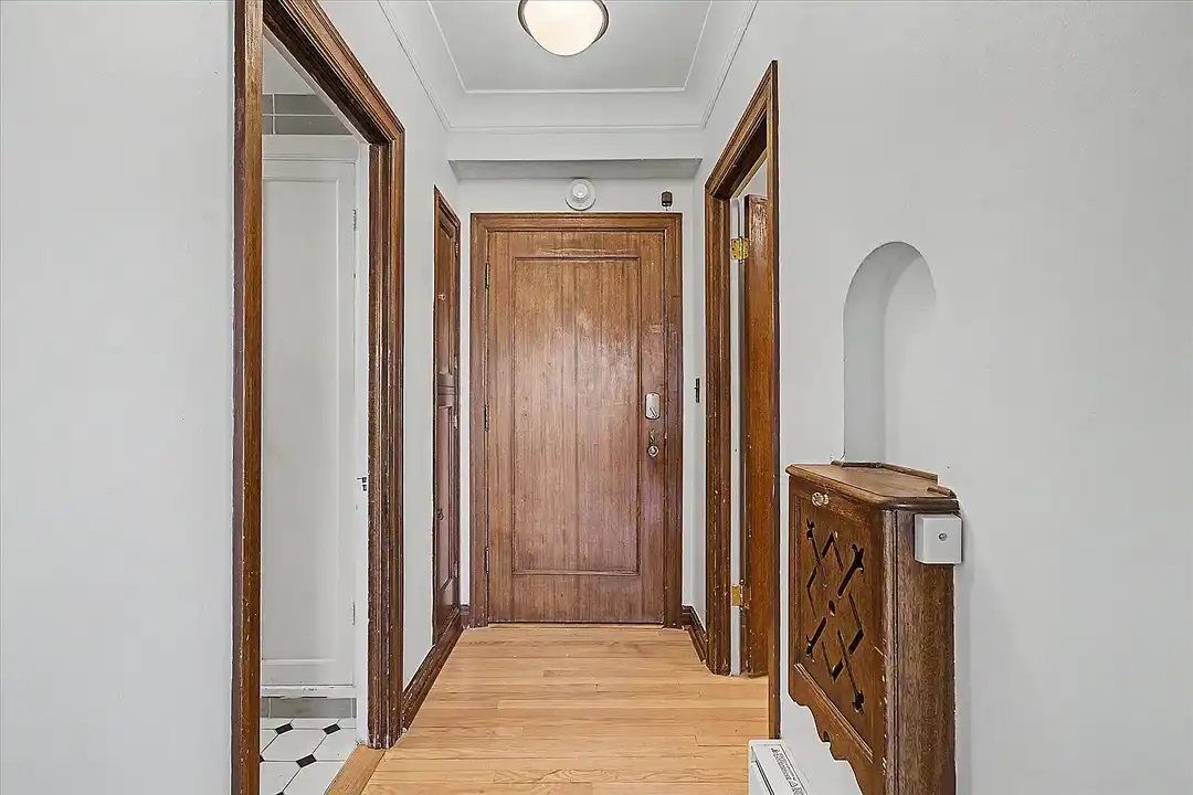Roosevelt Apartments – photo 1