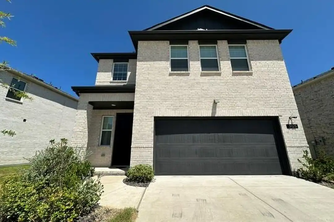 3125 Lucia Wy – photo 1