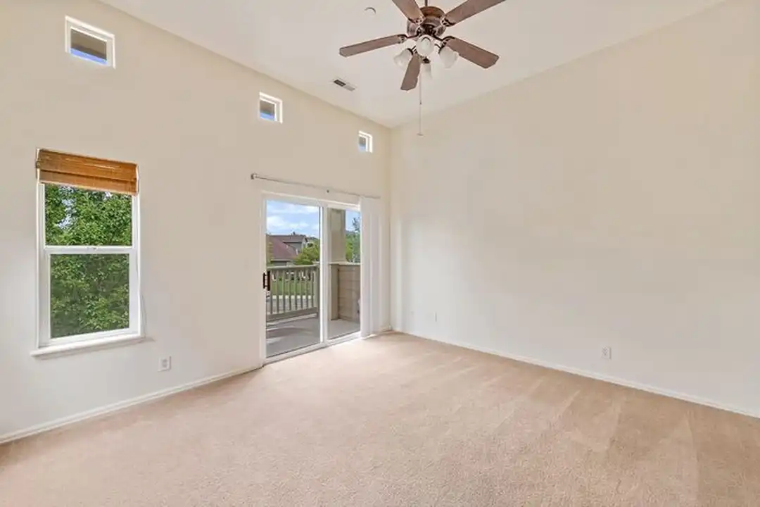 2485 Fountainhead Blvd unit Unit F-11 - View 5