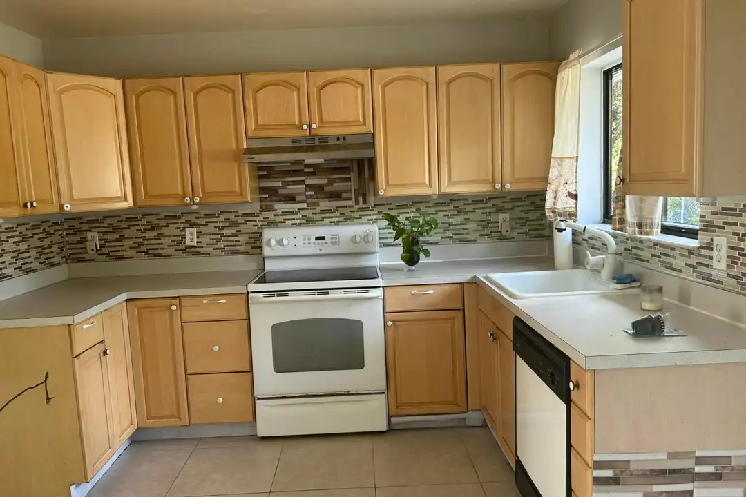 2289 SE Seamist St - View 6
