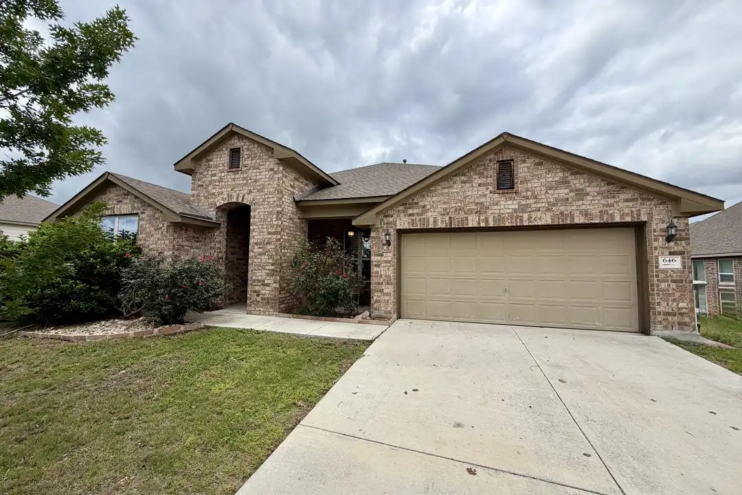 House in New Braunfels - View 3