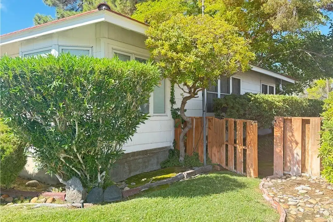 504 Cherry St - View 3