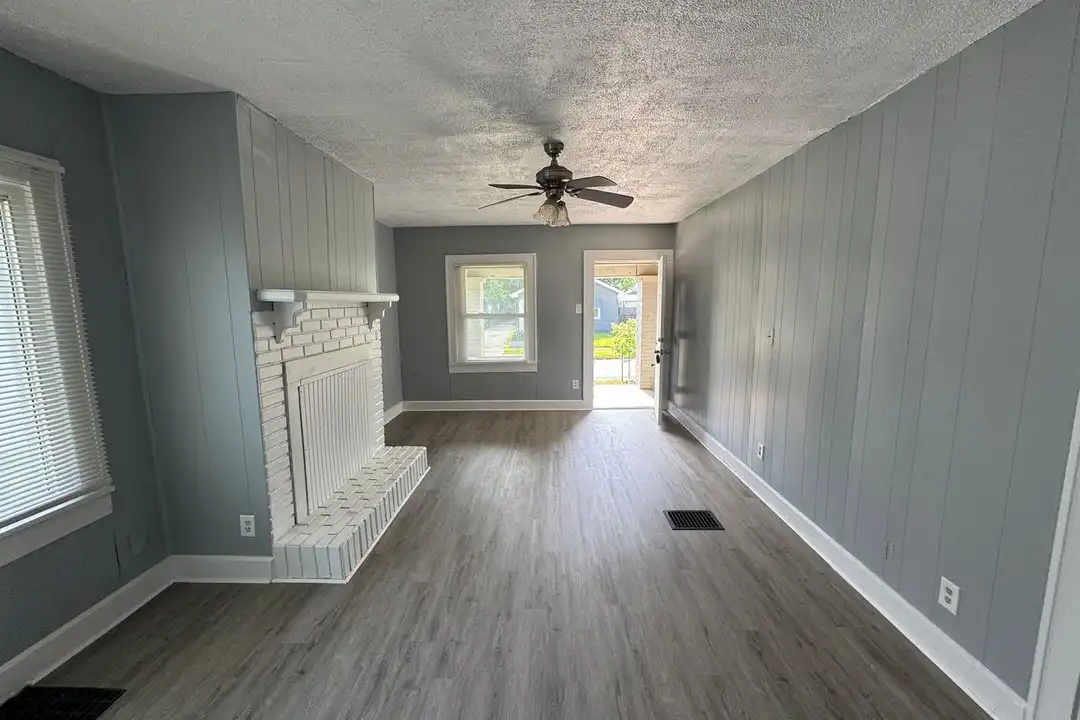 1529 Dawson St - View 5