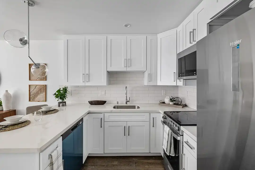 3450 Emerald St - View 2