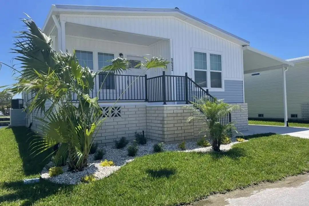 5652 Blue Harbor Dr #0325 – photo 1