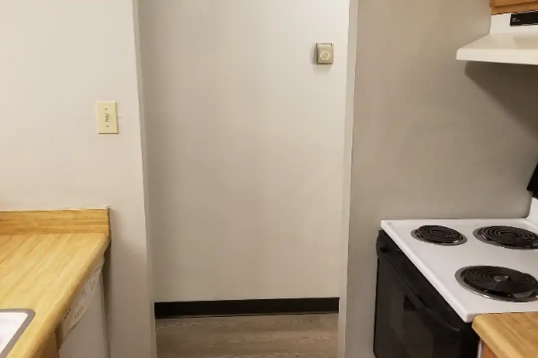 2281 S Vaughn Way unit 206A - More