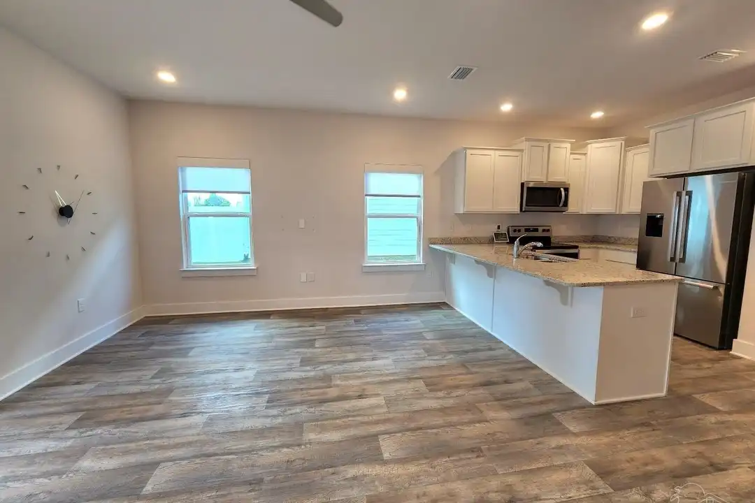 8988 Brigade Trail - View 3