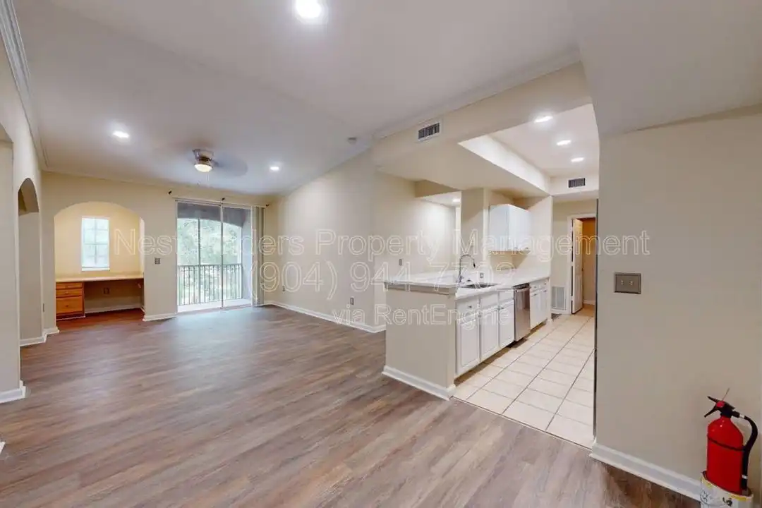 10075 Gate Pkwy N unit 1013 – pohled 6